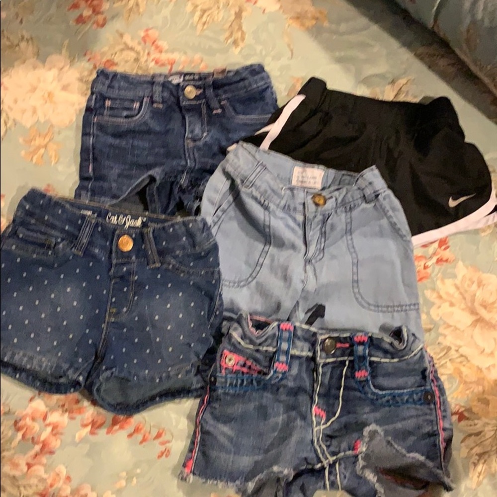 5 shorts 2t girls